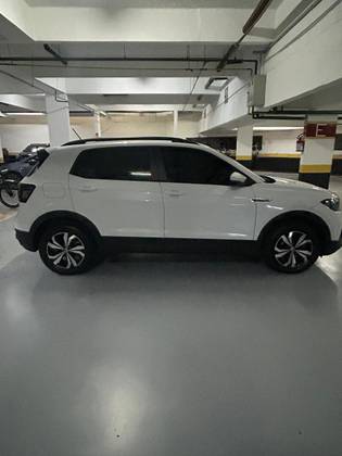 VOLKSWAGEN T-CROSS 1.0 200 TSI TOTAL FLEX SENSE AUTOMÁTICO VOLKSWAGEN T-CROSS 1.0 200 TSI TOTAL FLEX SENSE AUTOMÁTICO